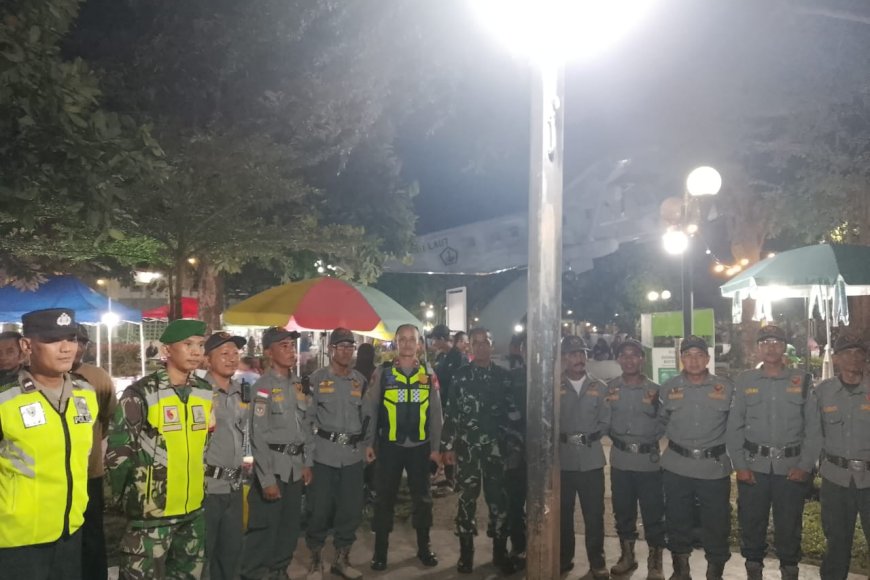 Sambut Tahun Baru 2026, Polres Madiun Amankan Pentas Seni Dongkrek di Taman Kota Caruban Asti