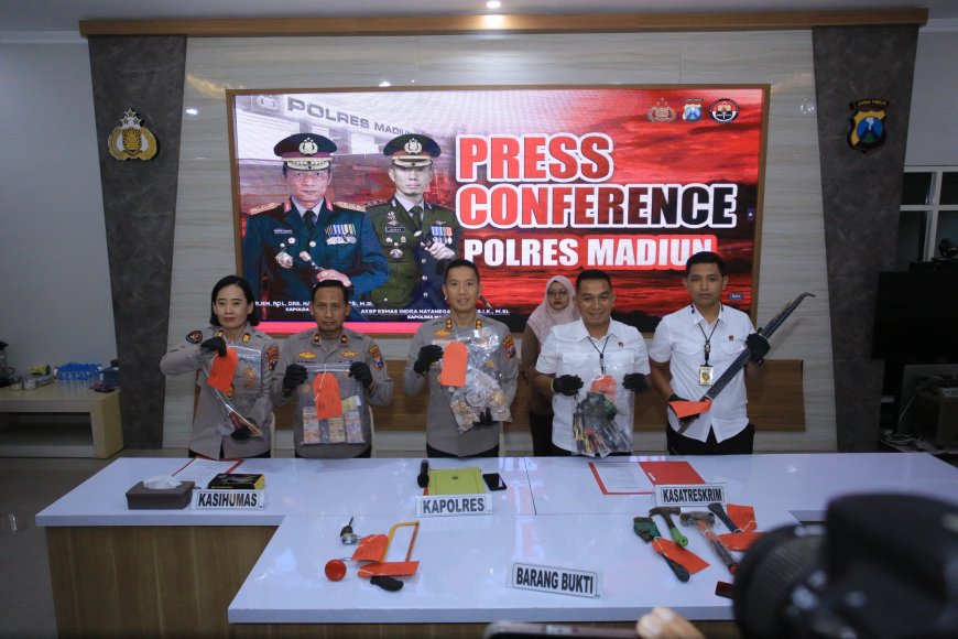 KTP Tertinggal di TKP, Sindikat Pencuri Spesialis 'Bobol Tembok' Diringkus Polres Madiun