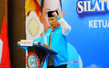 Kapolri Ajak Buruh Bersatu Wujudkan Indonesia Emas 2045