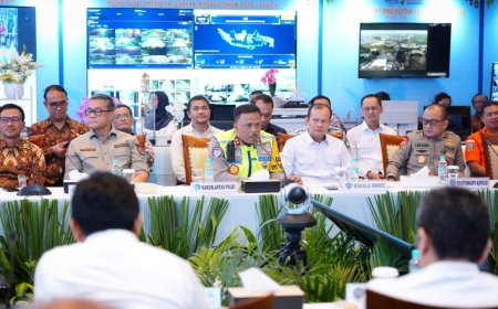 Hadiri Pembukaan Posko Angkutan Lebaran 2026, Kakorlantas Pastikan Hiruk-pikuk Operasi Ketupat Berjalan Lancar
