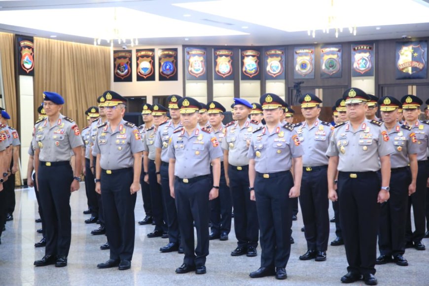 47 Perwira Tinggi Polri Naik Pangkat, 1 Perwira Raih Bintang Tiga